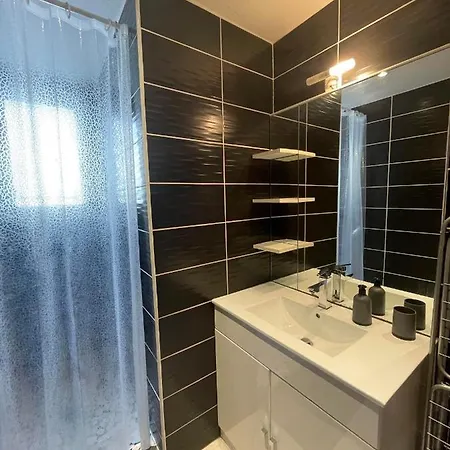 Appartement Avec Jardin Servian Extérieur photo